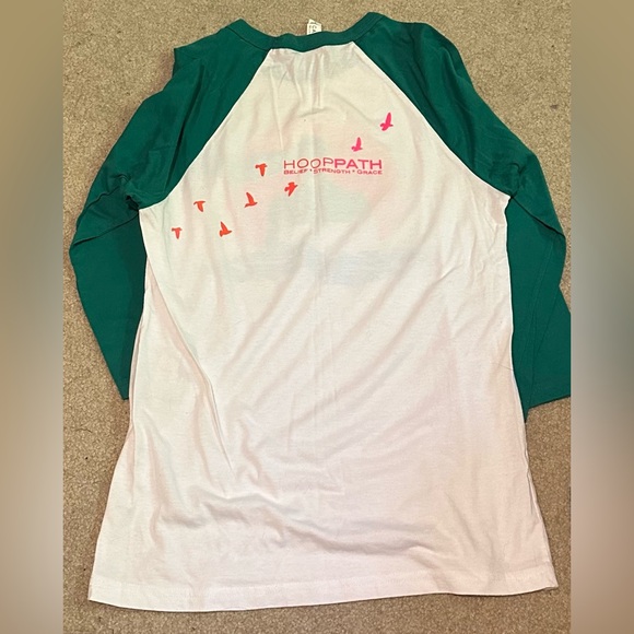 Three Quarter Top - Picture 2 of 2